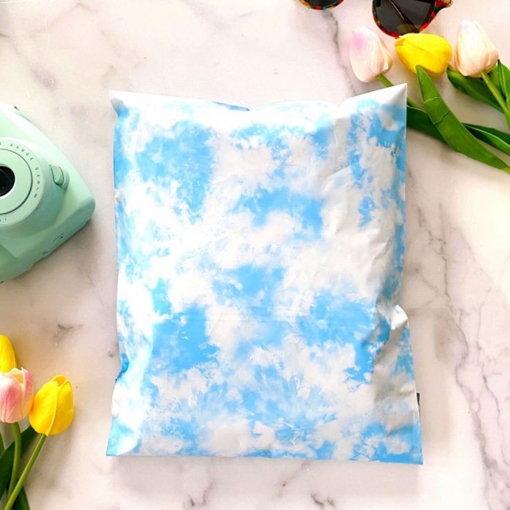 14x17 (20) Cloud Tie Dye Polymailers
